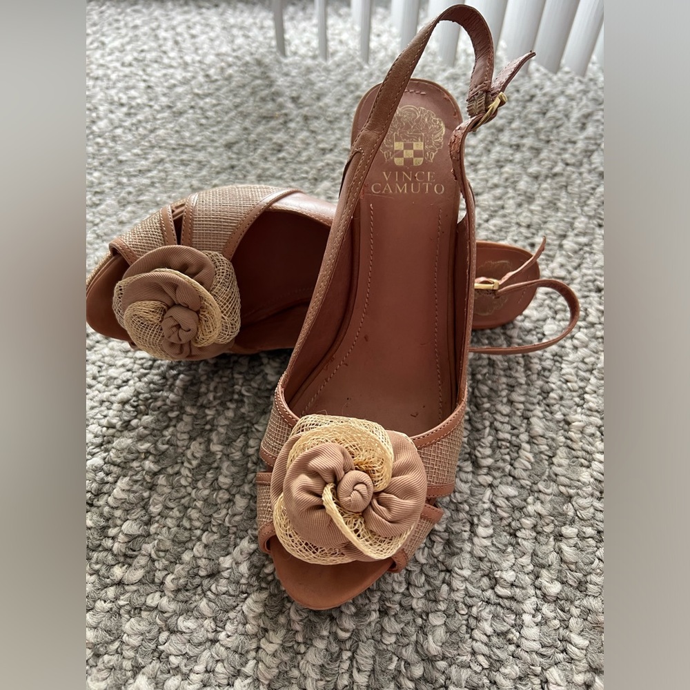 Vince Camuto dressy sandal